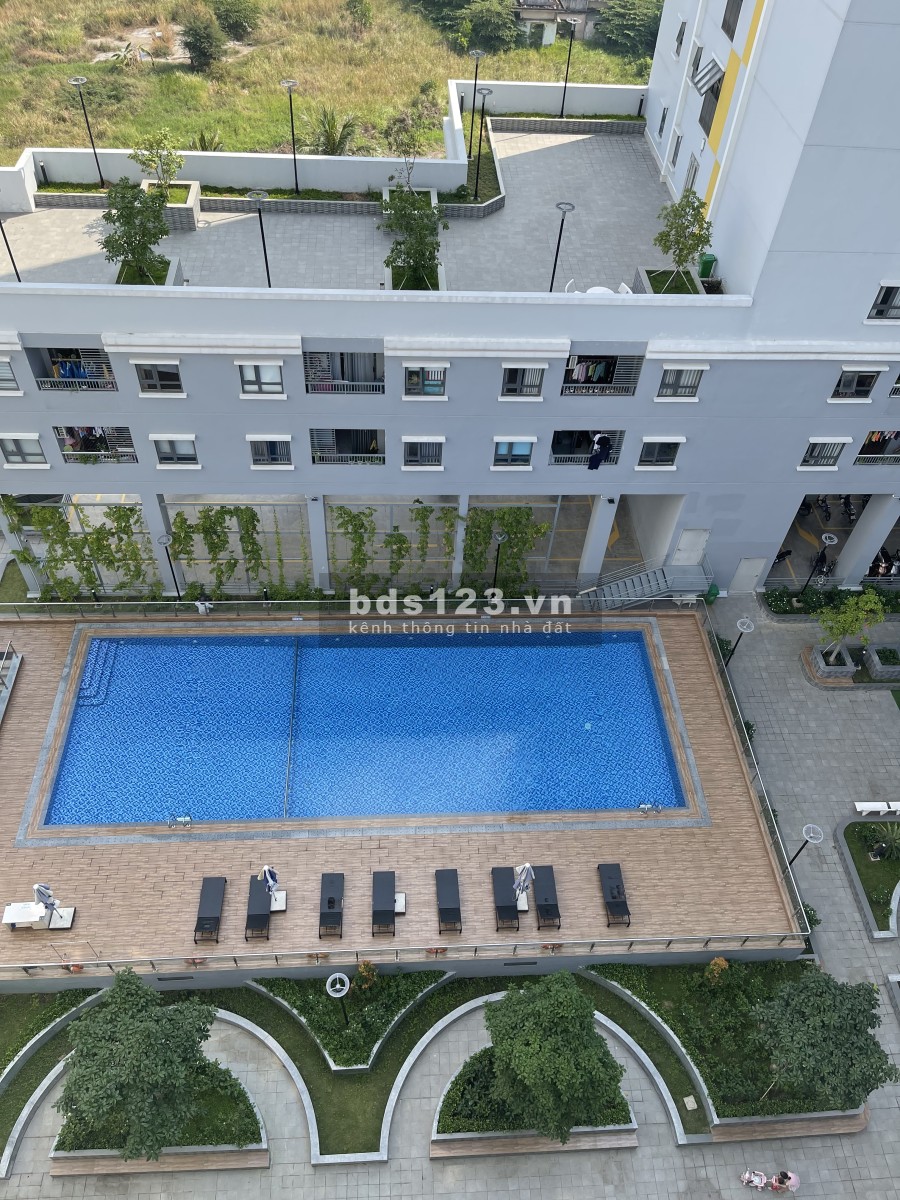 Bán căn hộ cao cấp khu vực Thủ Đức, đã có sổ, liên hệ 0906687884 giá bán 2.33 tỷ