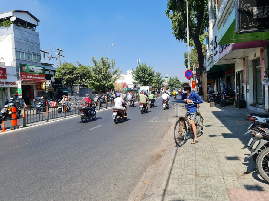 Nhà bán mặt tiền Quang Trung p10 Quận Gò Vấp giá 8 tỷ3 có sân thượng, giá tốt