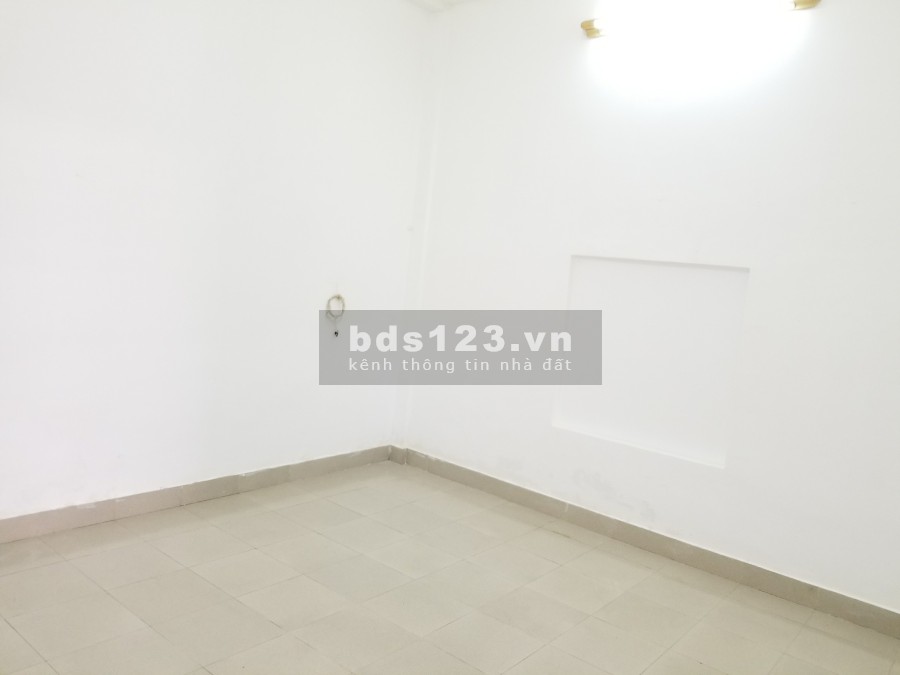 Cho thuê nhà đường Nguyễn Thị Thập, 1 Trệt + 1 Lầu, giá 15 triệu/tháng khu an ninh, yên tĩnh