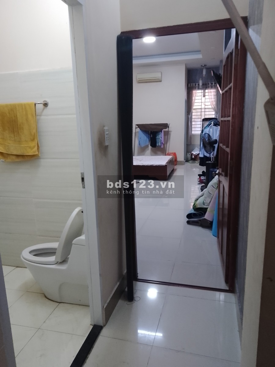Chính Chủ Bán Nhà Đi Định Cư Úc, Tọa lạc tại Trung tâm TP Mỹ Tho