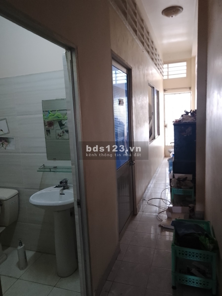 Chính Chủ Bán Nhà Đi Định Cư Úc, Tọa lạc tại Trung tâm TP Mỹ Tho