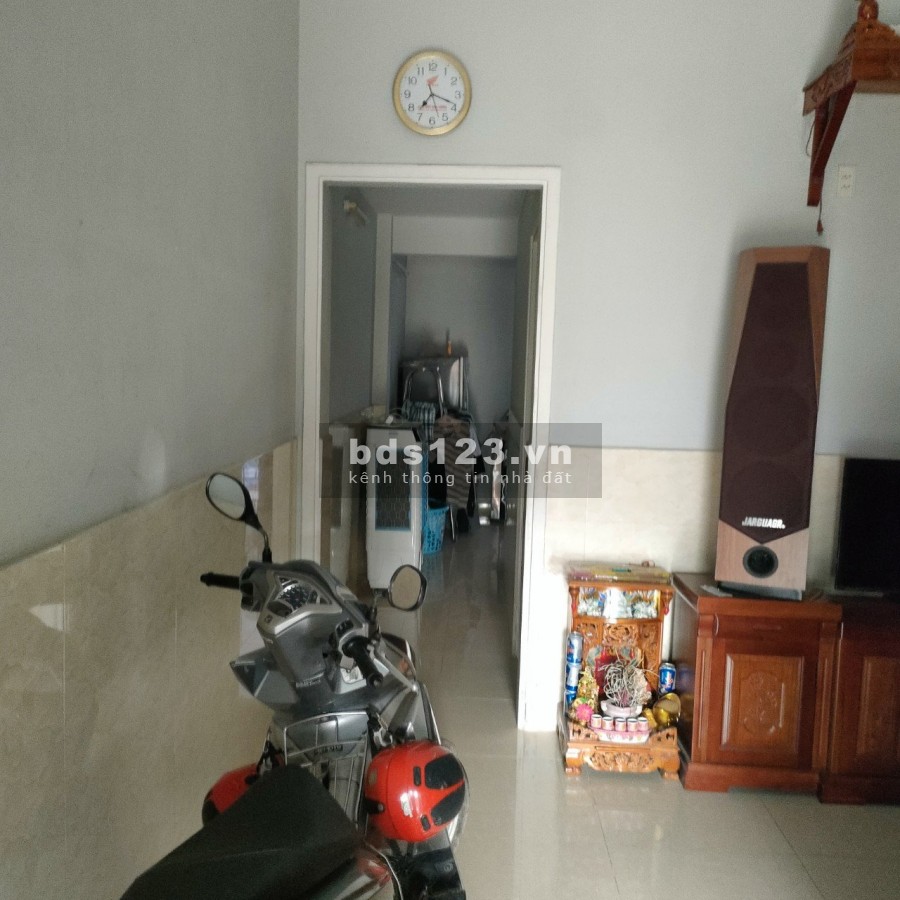 Cần bán căn nhà sổ chung Bình Chuẩn 67 đi vào diện tích 48m2, giá tốt, khu dân cư