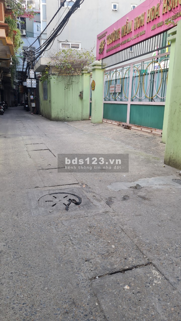 Hot Bán nhà Ngõ Quỳnh thông ra phố Bạch mai, Thanh Nhàn 5 tầng 3.2 tỷ