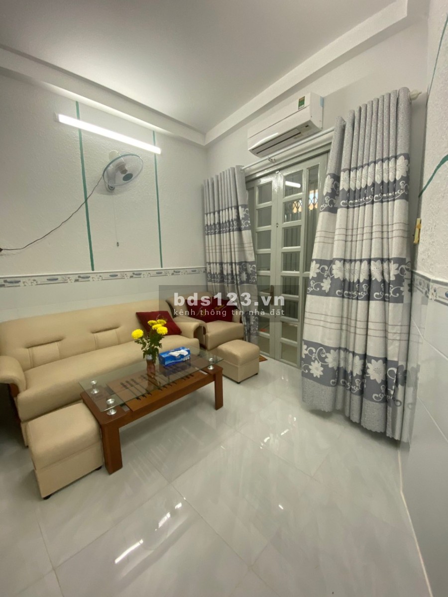 Bán Nhà Đường Nguyễn Thượng Hiền, Phường 5, BT, 2 Mặt Hẻm, HXH, 40m2, Chỉ 4.7 Tỷ