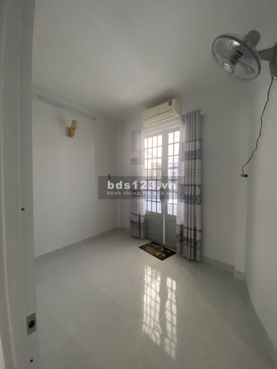 Bán Nhà Đường Nguyễn Thượng Hiền, Phường 5, BT, 2 Mặt Hẻm, HXH, 40m2, Chỉ 4.7 Tỷ