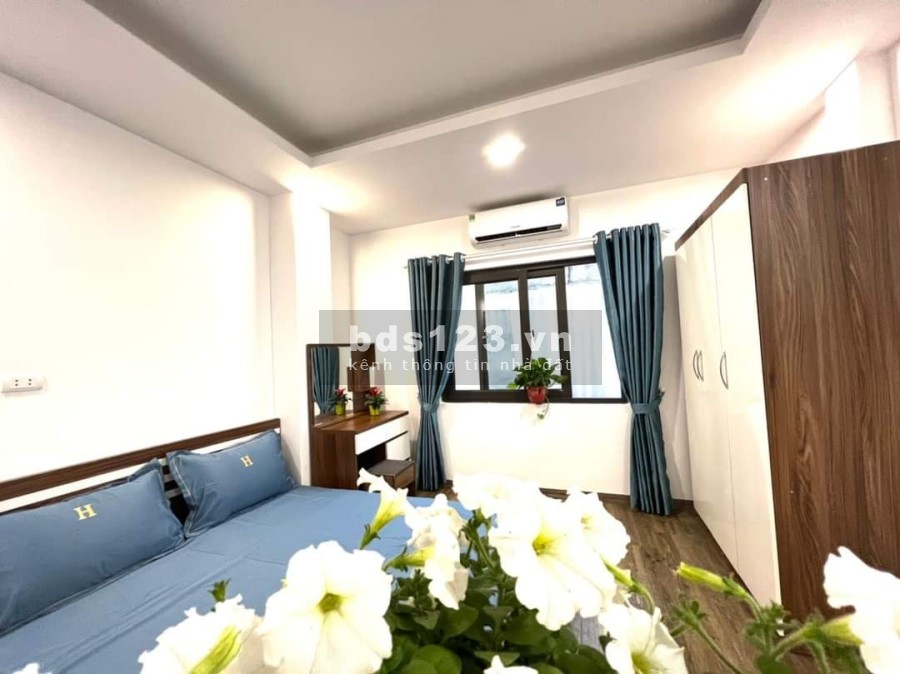 Nhà hồ Ba Mẫu đúc bê tông kiên cố 5 tầng diện tích sử dụng 60m2 mặt tiền 5m lh 0836501526