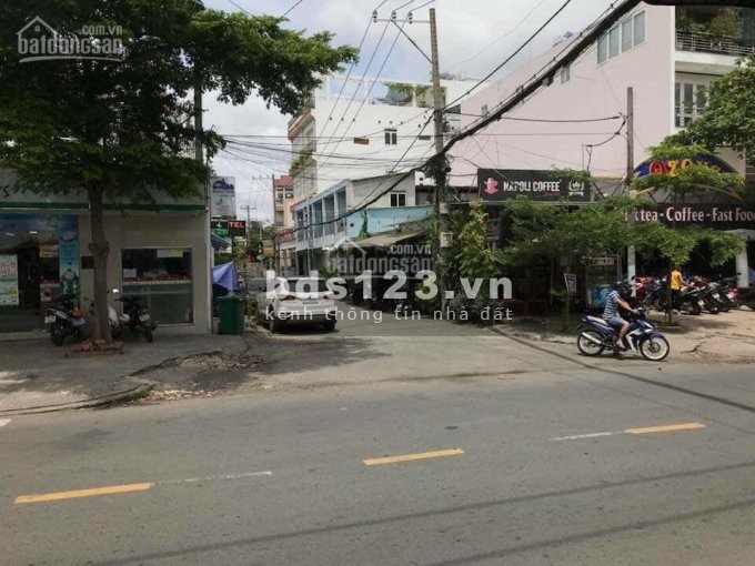 Toà nhà dịch vụ 5 tầng Hoàng Diệu 2, diện tích 230m2, giá 26 tỷ, cho thuê gần 100 triệu/tháng