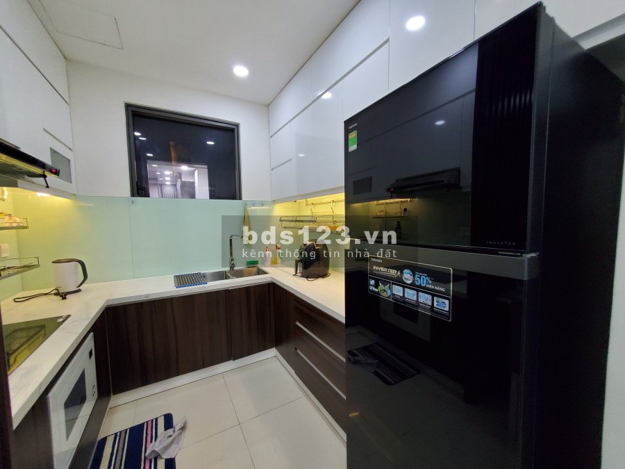 Bán giá tốt cho căn hộ 3PN diện tích 96m2, The Sun Avenue, nhà chưa qua sử dụng.