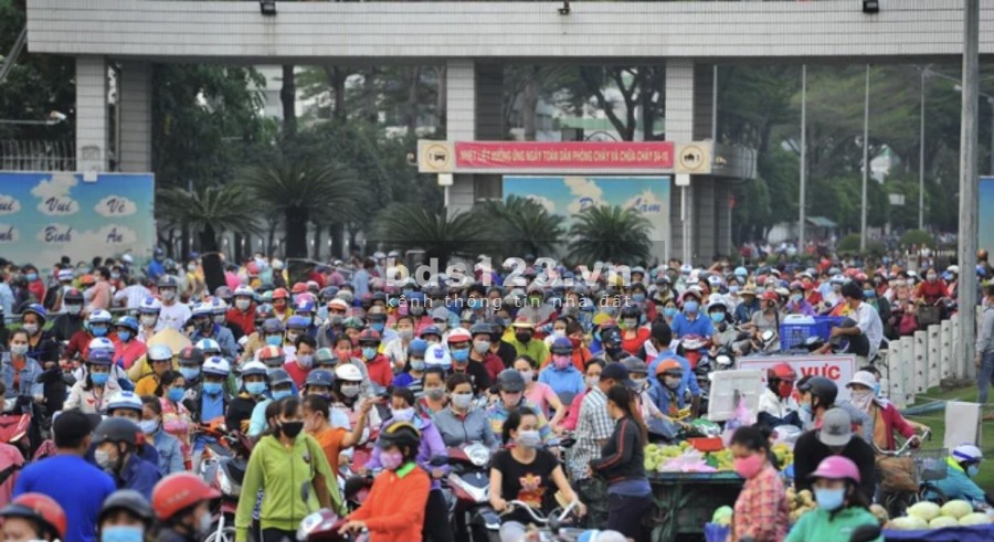 Cần bán gấp lô đất dt 3000m2, thổ cư sổ hồng riêng gần khu công nghiệp Minh Hưng, 500 triệu