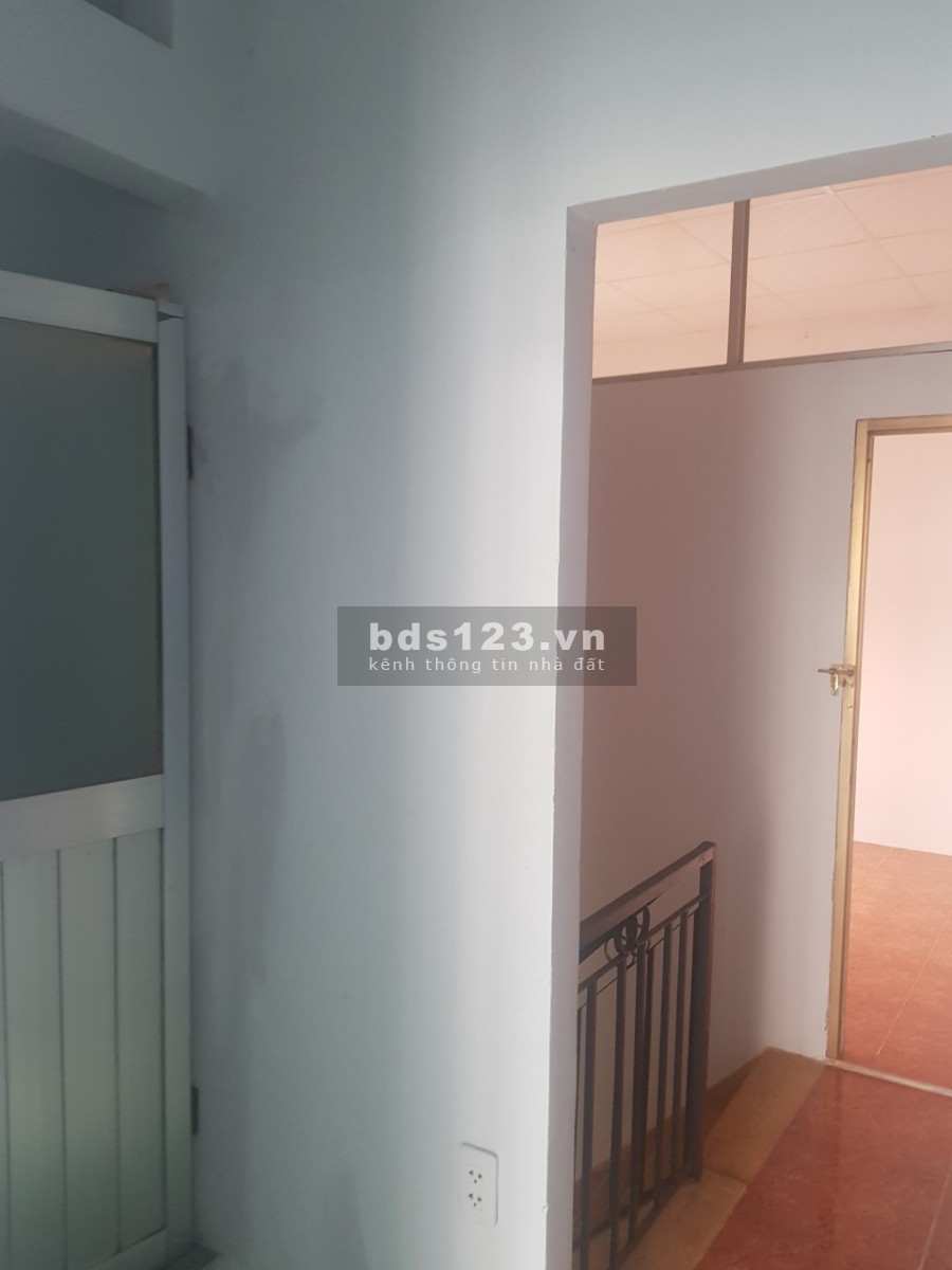 Cho thuê nhà nguyên căn hẻm 157/58/3/5 Dương Bá Trạc, Quận 8, khu dân cư đông đúc