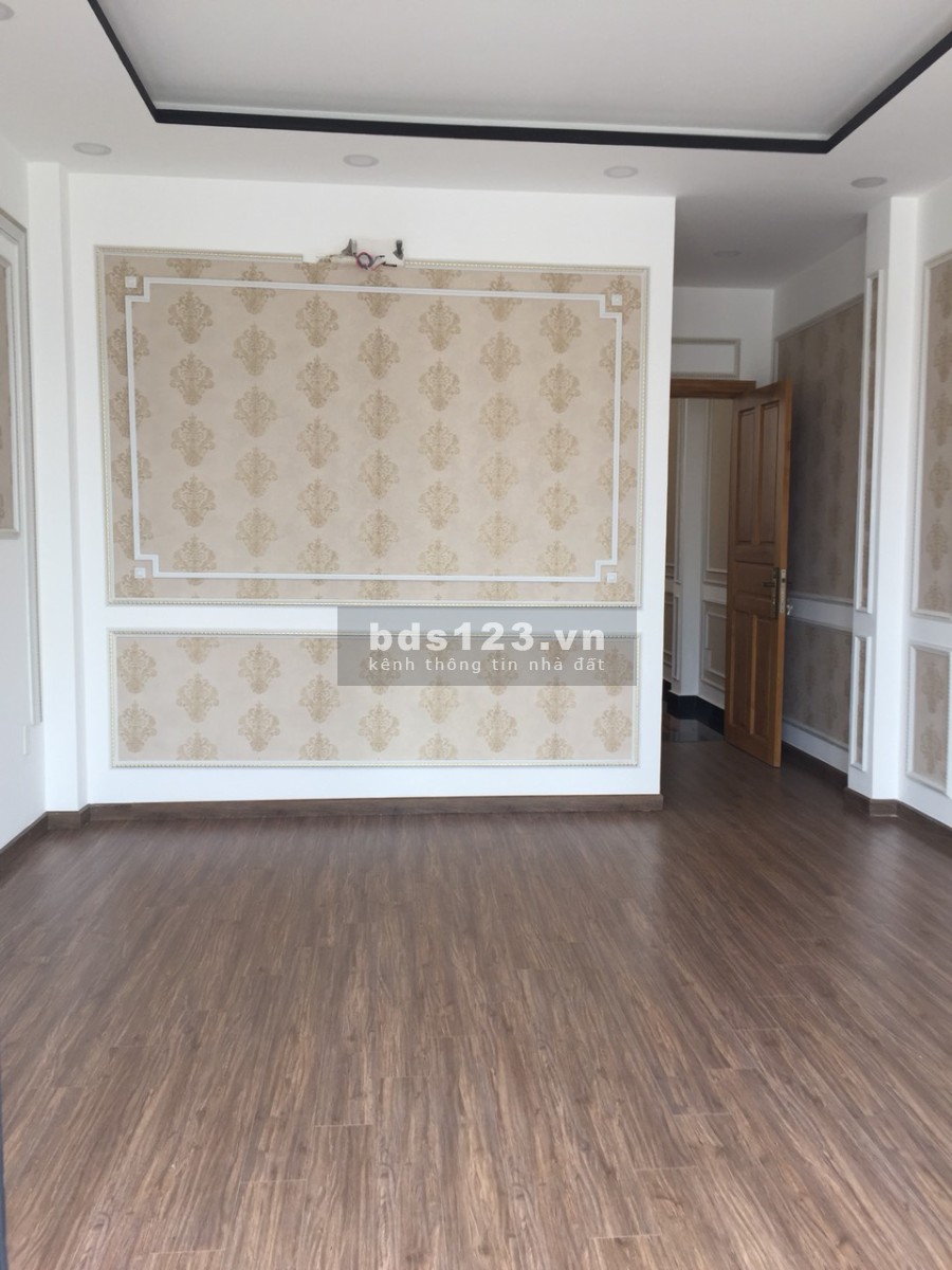 Bán nhà nguyên căn 1 trệt 3 lầu mặt tiền đường số 41, Tân Quy, giá bán chỉ 12.2 tỷ, lhcc