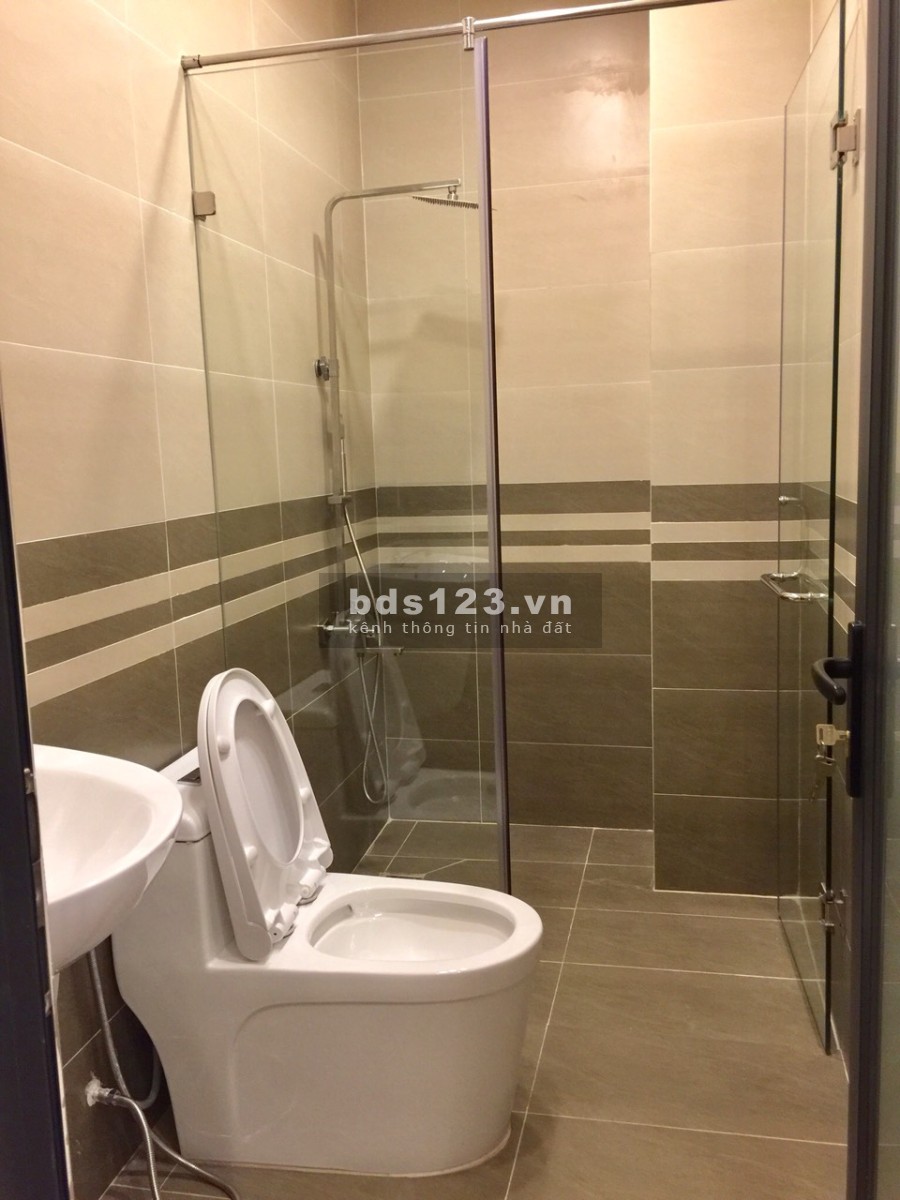 Bán nhà nguyên căn 1 trệt 3 lầu mặt tiền đường số 41, Tân Quy, giá bán chỉ 12.2 tỷ, lhcc