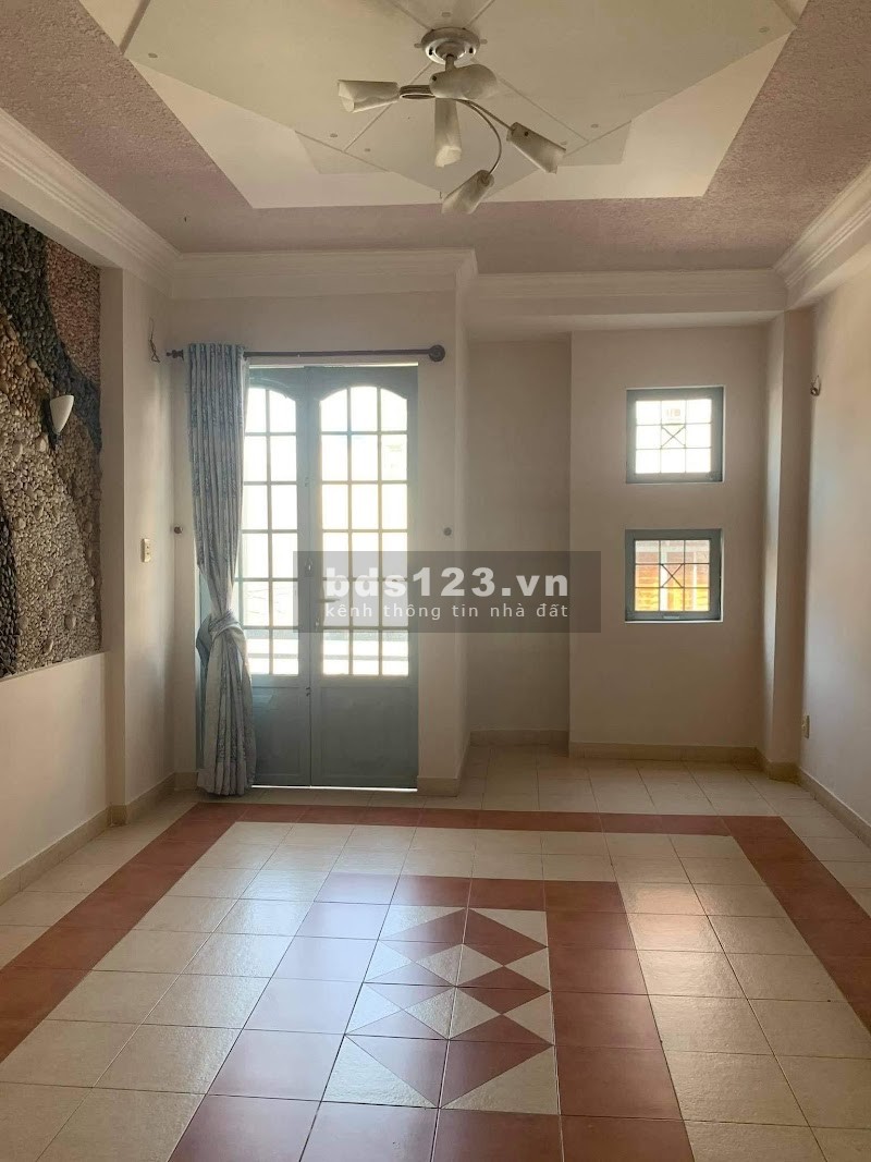 Cực hot quận 1! cho thuê 30 triệu/tháng, diện tích sử dụng 40m2 giá chỉ 8 tỷ, lh 0372846845