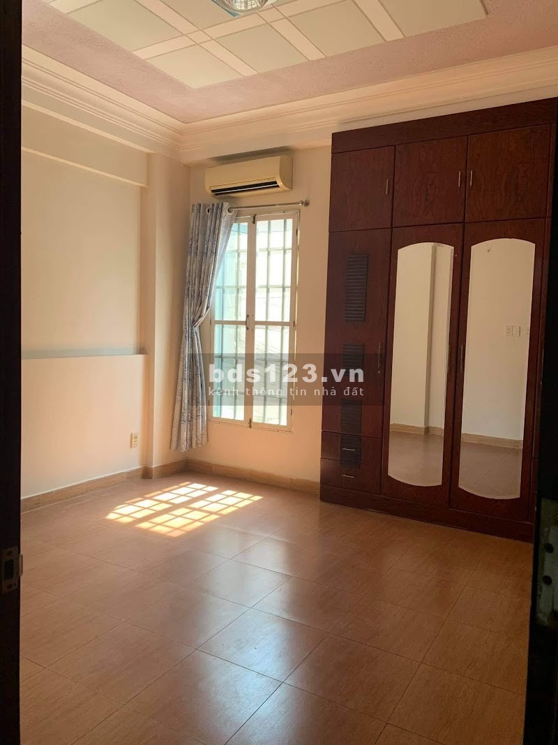 Cực hot quận 1! cho thuê 30 triệu/tháng, diện tích sử dụng 40m2 giá chỉ 8 tỷ, lh 0372846845
