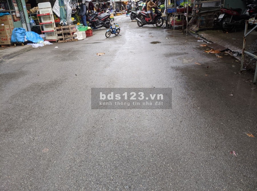 Bán gấp nhà cạnh Aeon Mall Tân Phú, 84m2, 4 tầng lầu, nhà mới, 13 tỷ 7