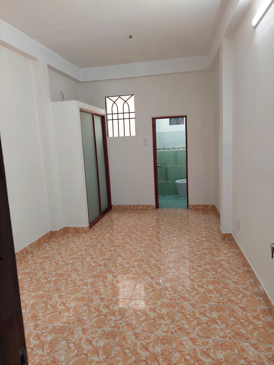 Bán Nhà hxh Quang Trung phường 8 Gò vấp diện tích 72m2 (4x20x3 tầng ) giá 5.7 tỷ thương lượng