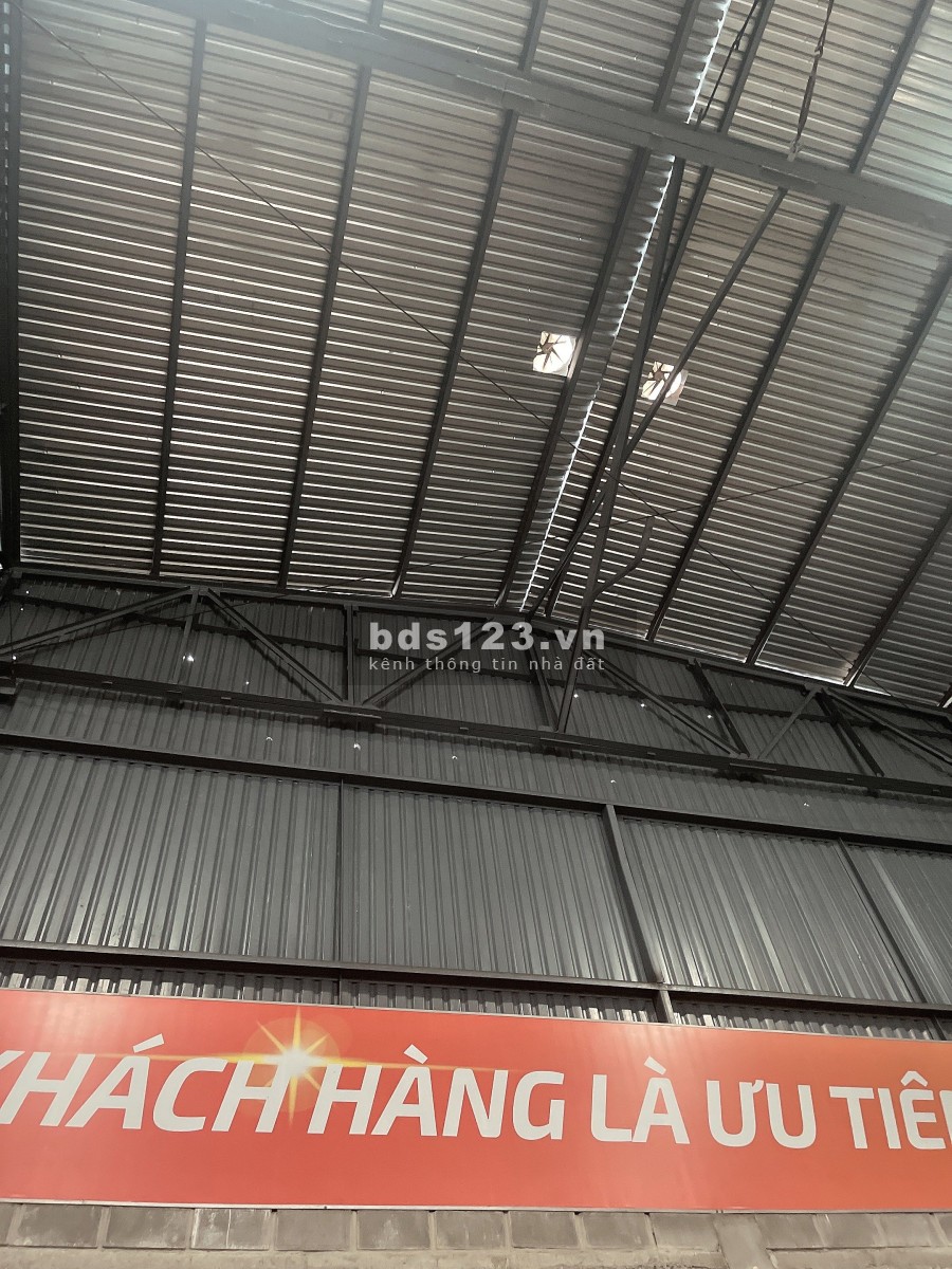 Cho thuê kho mặt tiền đường Ngũ Hành Sơn Đà Nẵng dtsd 700m² ngang 12m giá tốt
