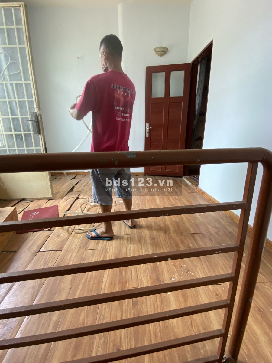 Cho thuê nhà nguyên căn chính chủ dtsd 100m2, 1 lầu, mt 958 Hậu Giang, Quận 6, khu an ninh