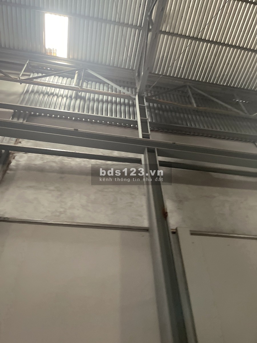 Cho thuê kho mặt tiền đường Ngũ Hành Sơn Đà Nẵng dtsd 700m² ngang 12m giá tốt