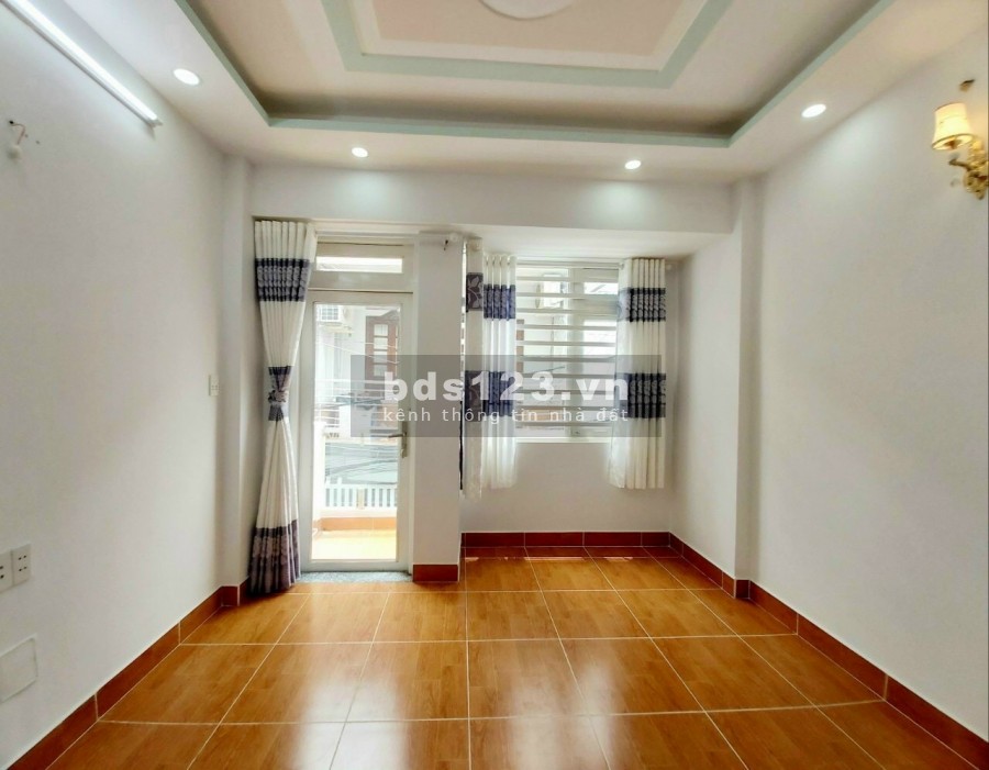 Nhà 1 sẹc diện tích 80m2 2PN giá 680 triệu sổ riêng (được vay 80%), Hóc Môn bàn giao ngay