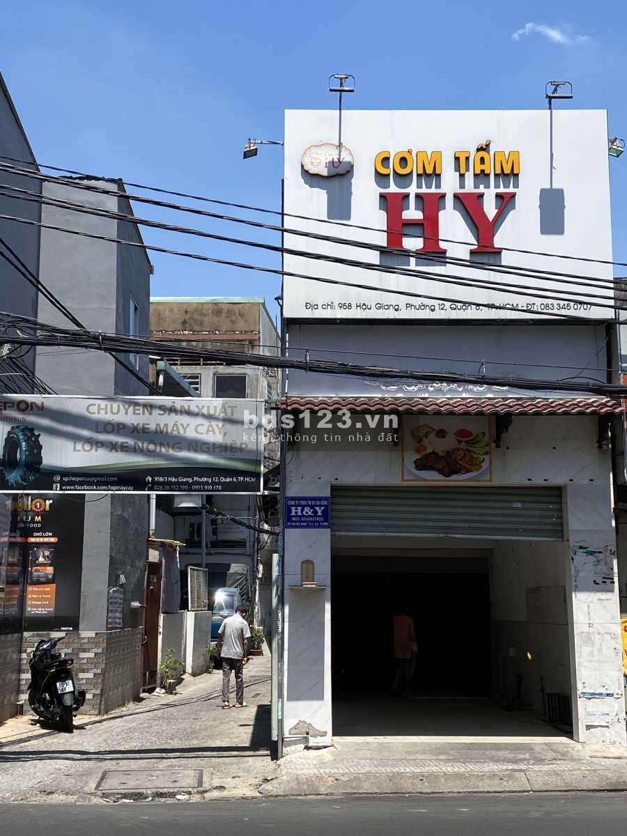 Cho thuê nhà nguyên căn chính chủ dtsd 100m2, 1 lầu, mt 958 Hậu Giang, Quận 6, khu an ninh