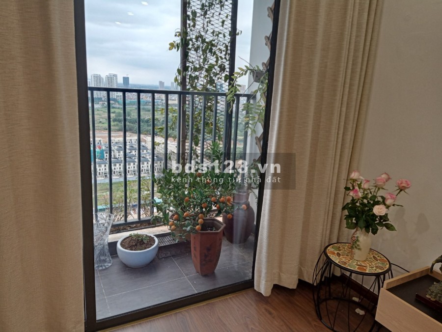 Cần bán gấp căn chung cư 2PN diện tích 83m2 tại 6th Element, Nguyễn Văn Huyên, Tây Hồ, Hà Nội