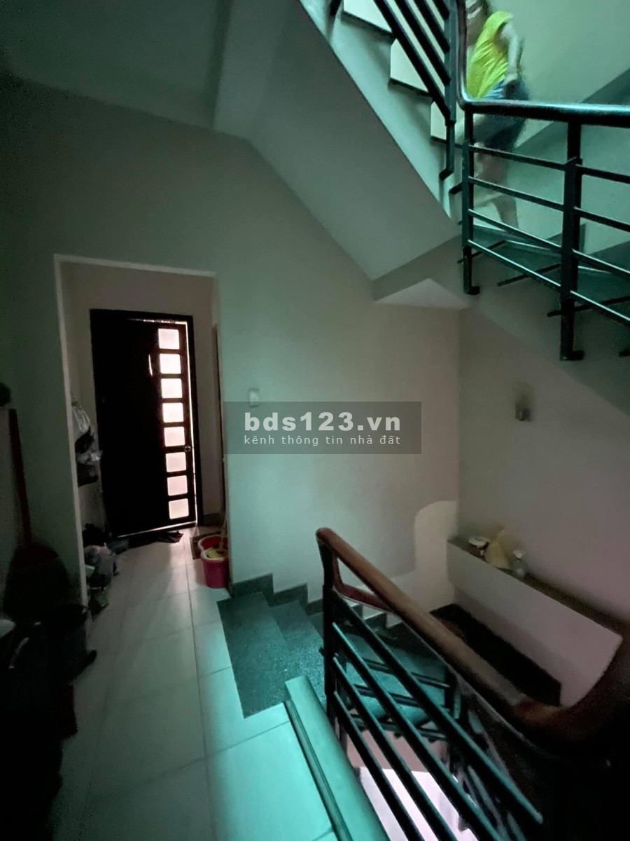 Bán nhà Nguyễn Tiểu La diện tích 49m2 (3.5x14m)Phường 8 Quận 10 giá bán 11 tỷ, lhcc