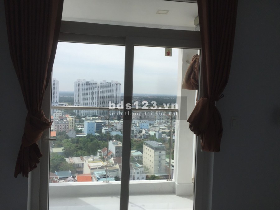 Bán Căn hộ Hưng Phát Silver Star, DT 75m2, 2 phòng ngủ, giá 2.65 tỷ, sổ hồng.