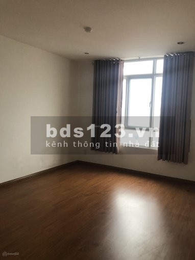 Chính chủ cho thuê căn hộ Giai Việt giá tốt, nhà có sẵn, sạch sẽ, khách có thể vào ở liền