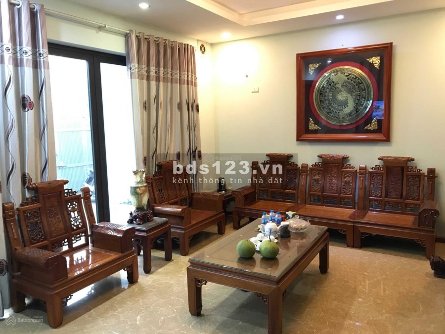 Chính chủ cho thuê nhà Long Biên Hà Nội liên hệ 0986822323, khu dân cư đông đúc, giá cao