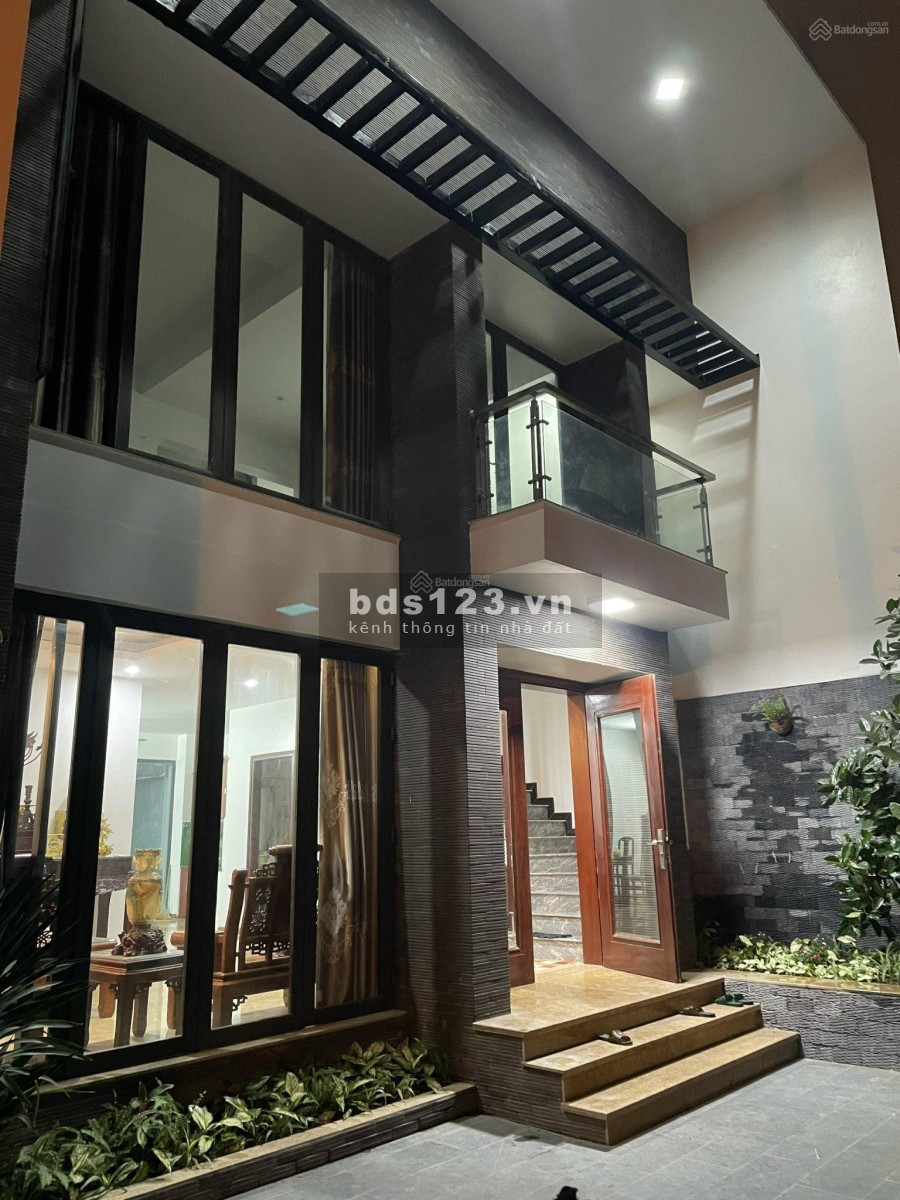 Chính chủ cho thuê nhà Long Biên Hà Nội liên hệ 0986822323, khu dân cư đông đúc, giá cao