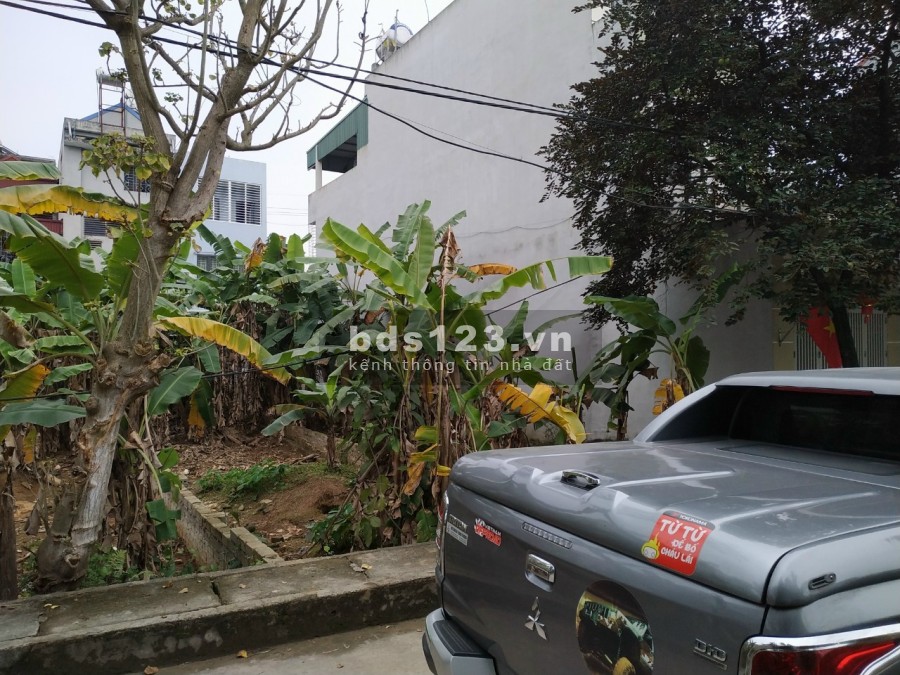 Chính chủ cần tiền bán ô đất giãn dân P. Trung Sơn Trầm, Thị Xã Sơn Tây, TP. Hà Nội.