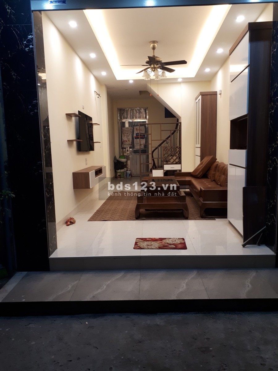 Cho thuê nhà Mễ Trì Thượng Hà Nội diên tích 50m2 1 sàn chia 5 phòng ngủ lh 0336861884