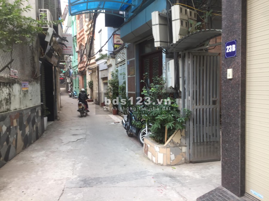 Bán nhà nguyên căn siêu Vip Hồ Tùng Mậu Quận Nam Từ Liêm Hà Nội đúc 7 tầng kiên cố