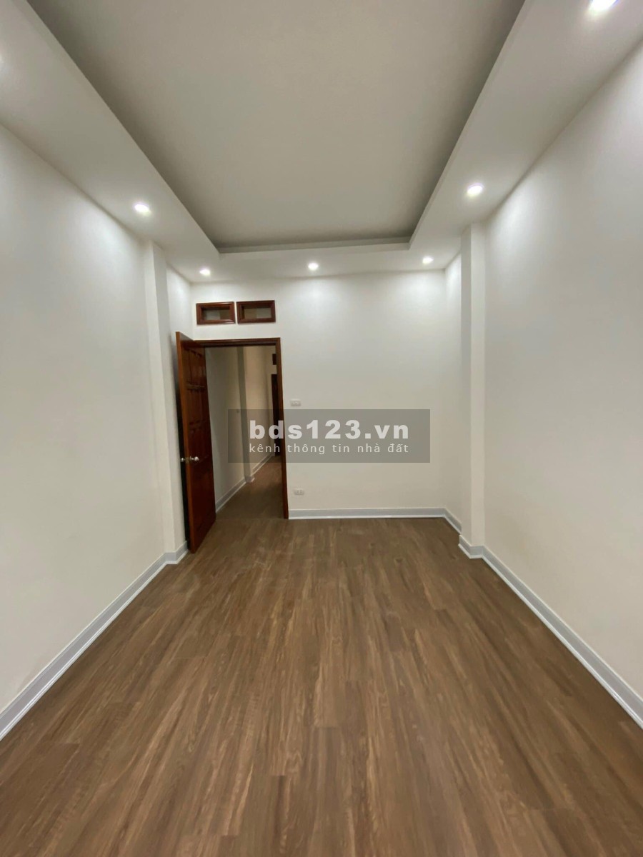 Bán nhà Trân Phú, Hà Đông, diện tích sử dụng 45m2 4 tầng, kinh doanh, giá chỉ 4 tỷ