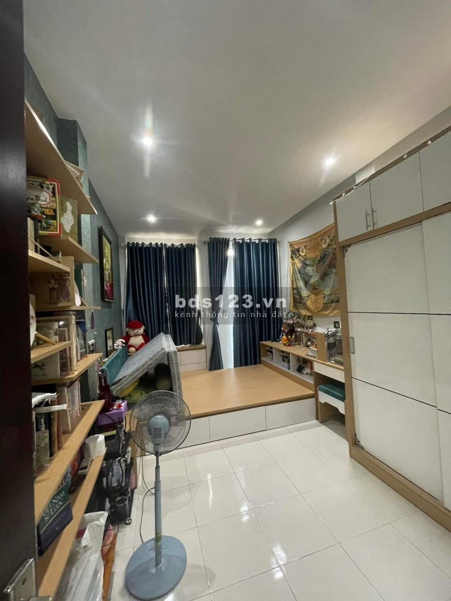 Nhà mới đẹp đường Tô Hiến Thành 4 tầng đúc, cạnh CV Lê Thị Riêng, tặng toàn bộ nội thất 5.8 tỷ