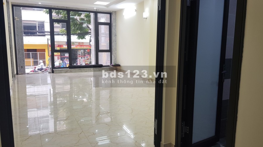 Bán nhà Nguyễn Cảnh Dị, Kđt Đại Kim, 54m2, 8 tầng, giá: 16.5 tỷ, mặt phố, Kinh doanh đỉnh.