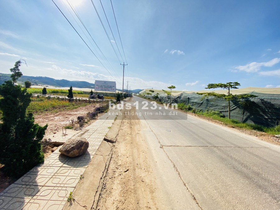 Bán Đất Ven Đà Lạt diện tích 5x37 (184m2) Giá Chỉ 610 triệu sổ riêng thổ cư diện 80m2