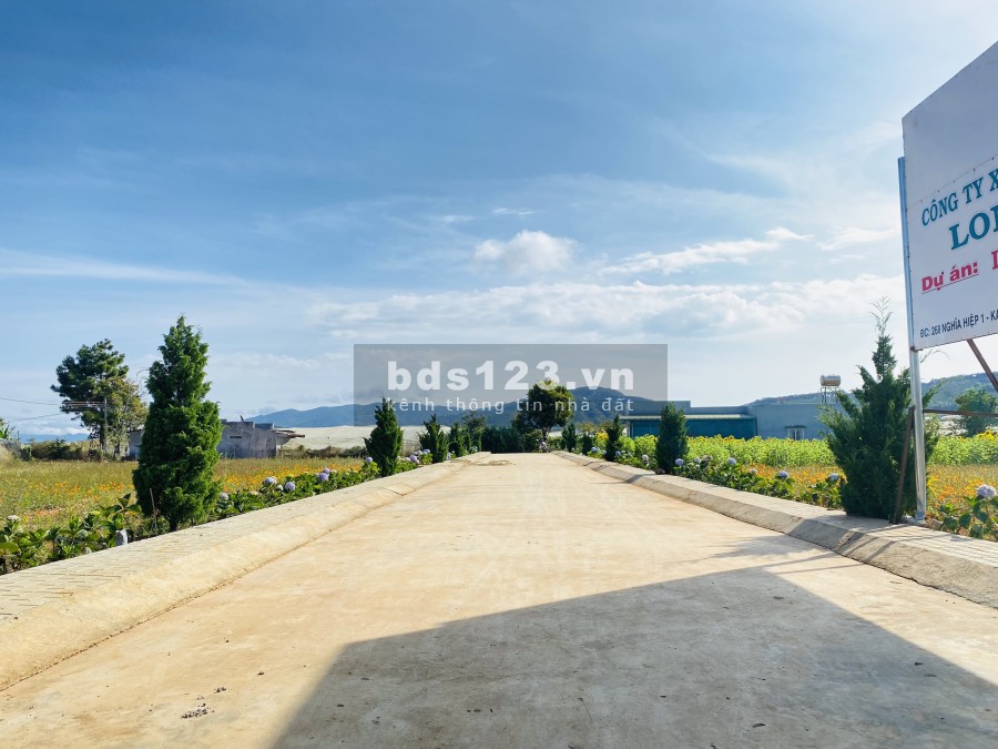 Bán Đất Ven Đà Lạt diện tích 5x37 (184m2) Giá Chỉ 610 triệu sổ riêng thổ cư diện 80m2