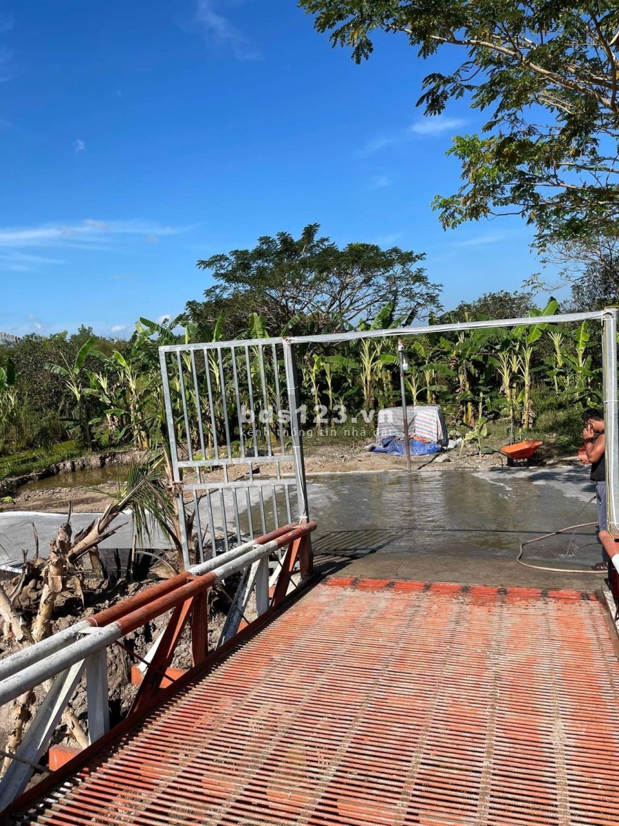 Đất nền đường cặp Rạch Ông Tiêm, cách Trương Vĩnh Nguyên 500m