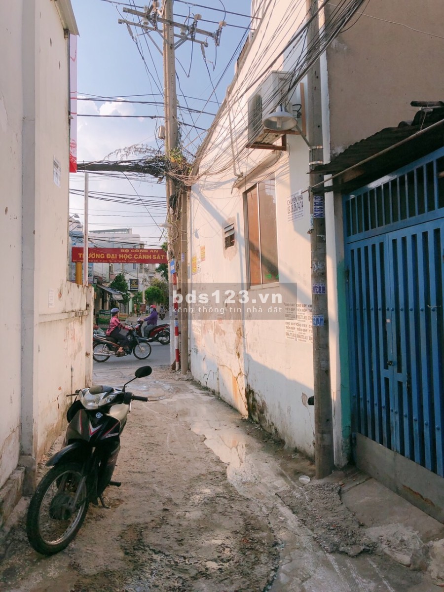 Cần bán căn nhà chính chủ hẻm 1068/3 đường Kha Vạn Cân, Phường Linh Chiểu, Quận Thủ Đức, giá tốt