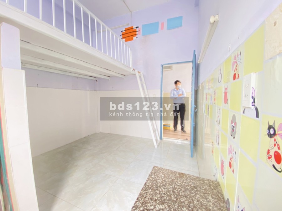 Cho thuê nhà trọ giá rẻ gần cầu vượt Lê Trọng Tấn, kệ bếp, giá tốt, khu an ninh yên tĩnh