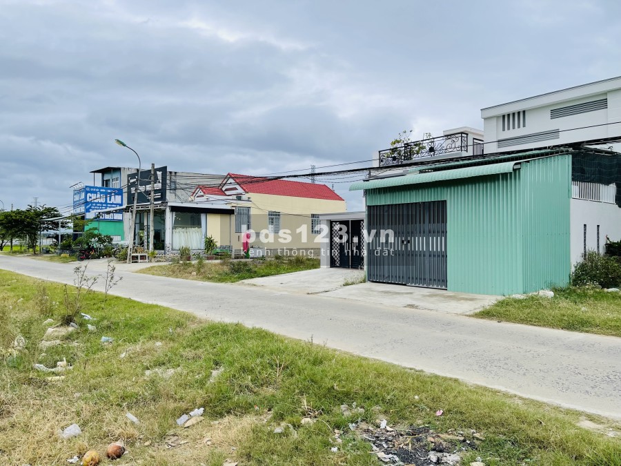 Hàng hot cần bán lô đất diện tích 130m2 full thổ cư thôn trung Vĩnh Phương, giá tốt đầu tư
