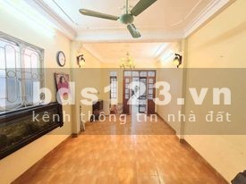 Bán nhà giá kịch sàn giá rẻ nhất khu vực vị trí đắc địa, khu dân cư đông đúc, an ninh