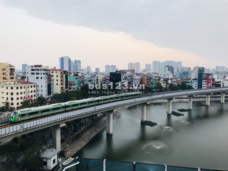Mặt phố Hoàng Cầu, Đống Đa, 120m2, giá: 70 tỷ, 9 tầng, mt: 6.5m, cho thuê 170 triệu/tháng.