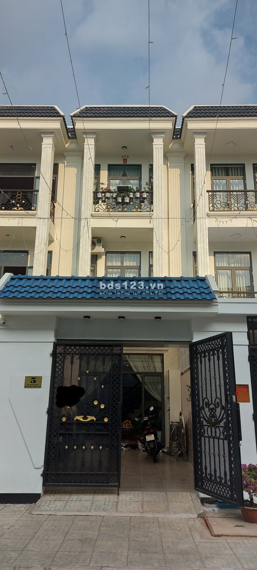 Bán nhà chính chủ 2 tầng 3 phòng ngủ, giá bán 5 tỷ, thương lượng chính chủ