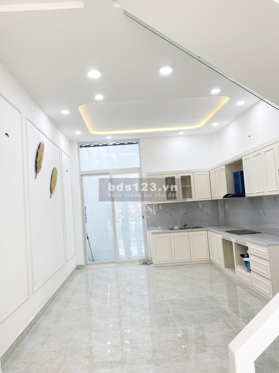 Bán nhà hẻm 56 đường Gò Ô Môi, phường Phú Thuận, Quận 7 giá bán 8.2 tỷ, thương lượng