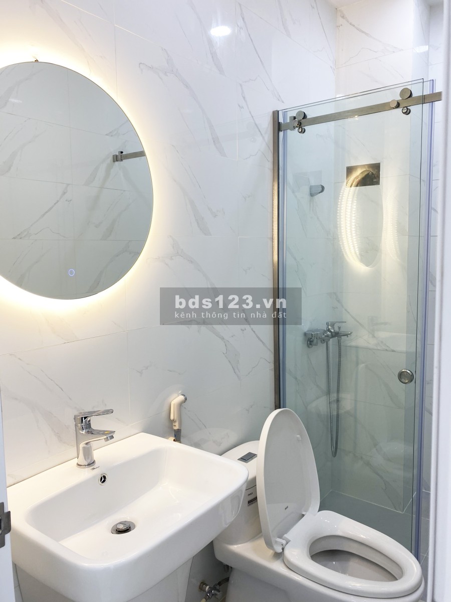 Bán nhà hẻm 56 đường Gò Ô Môi, phường Phú Thuận, Quận 7 giá bán 8.2 tỷ, thương lượng