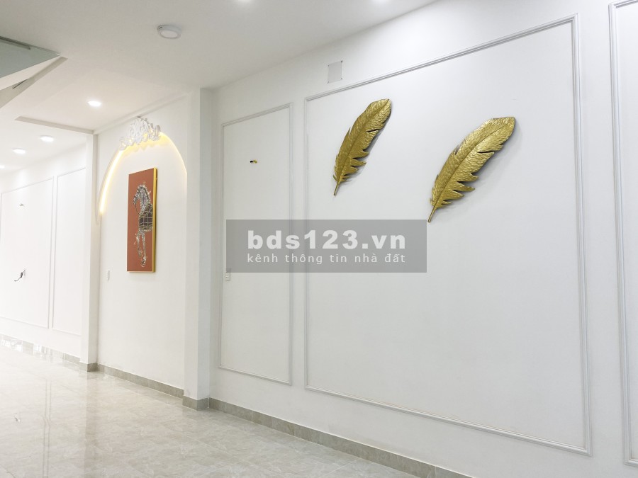 Bán nhà hẻm 56 đường Gò Ô Môi, phường Phú Thuận, Quận 7 giá bán 8.2 tỷ, thương lượng