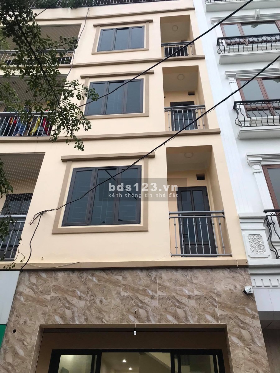 Bán nhà nguyên căn ngõ ô tô tránh, đúc kiên cố 5 tầng, thang máy, Tư Đình, Quận Long Biên